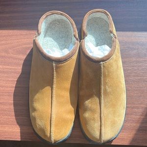 Hush Puppies: Mens Slippers
